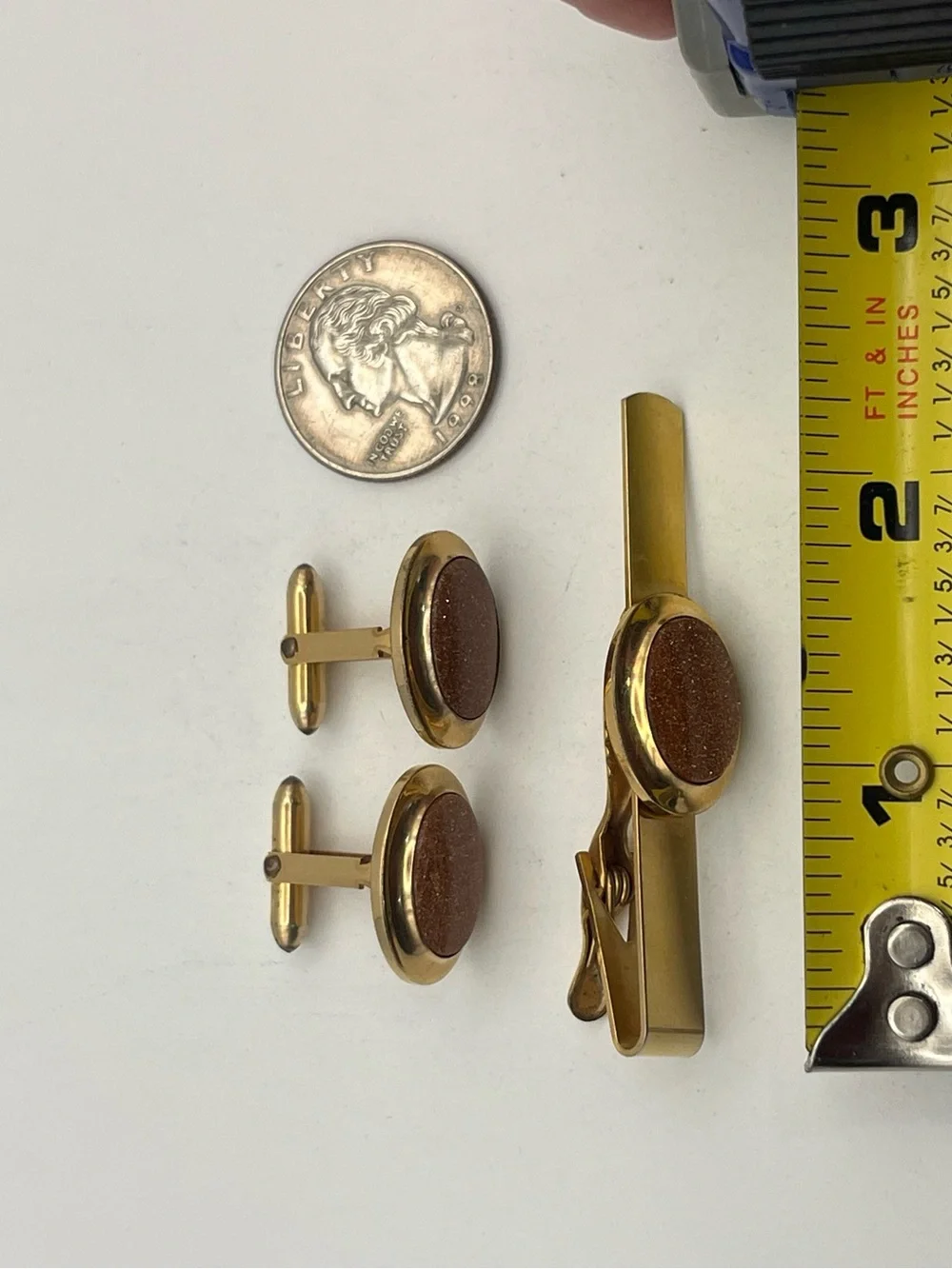 Goldstone copper sparkle stone oval cabochon cufflinks & tie clip vintage set